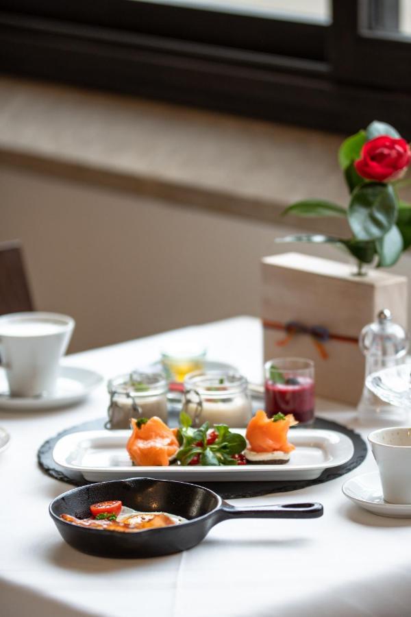 Boutique Hotel Sunstar Brissago Am Lago Maggiore מראה חיצוני תמונה